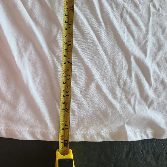 NWT Victoria's Secret white t-shirt size M - Picture 6 of 9